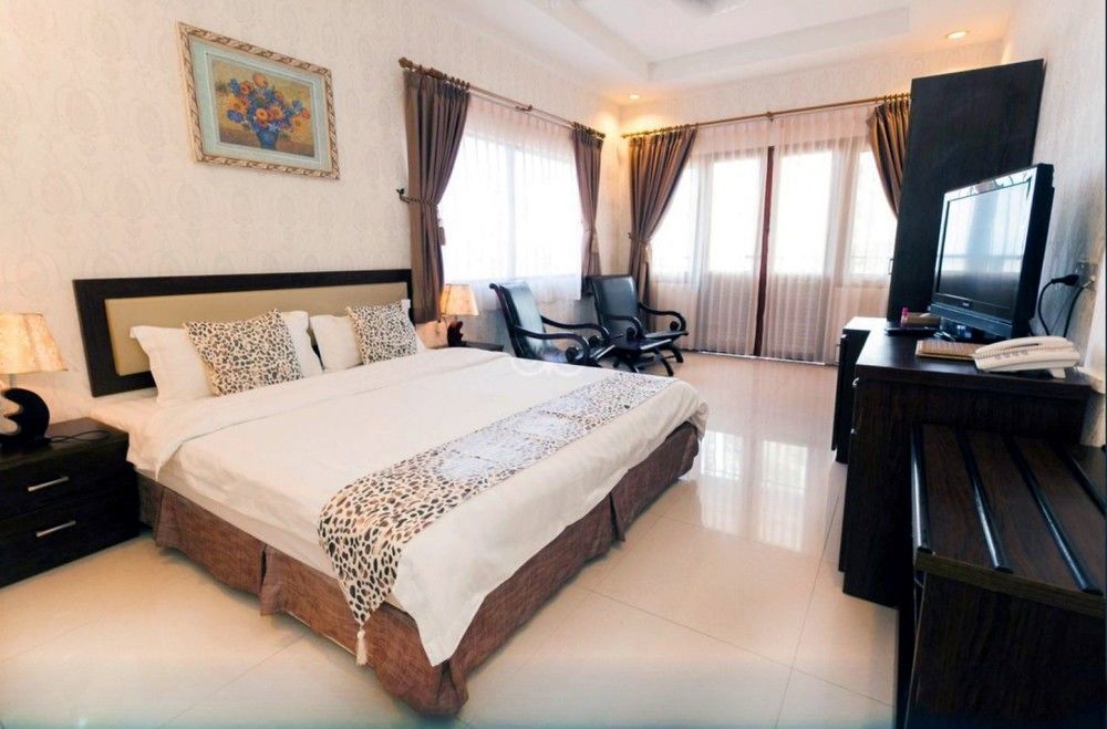 Resor The Bintan 3*