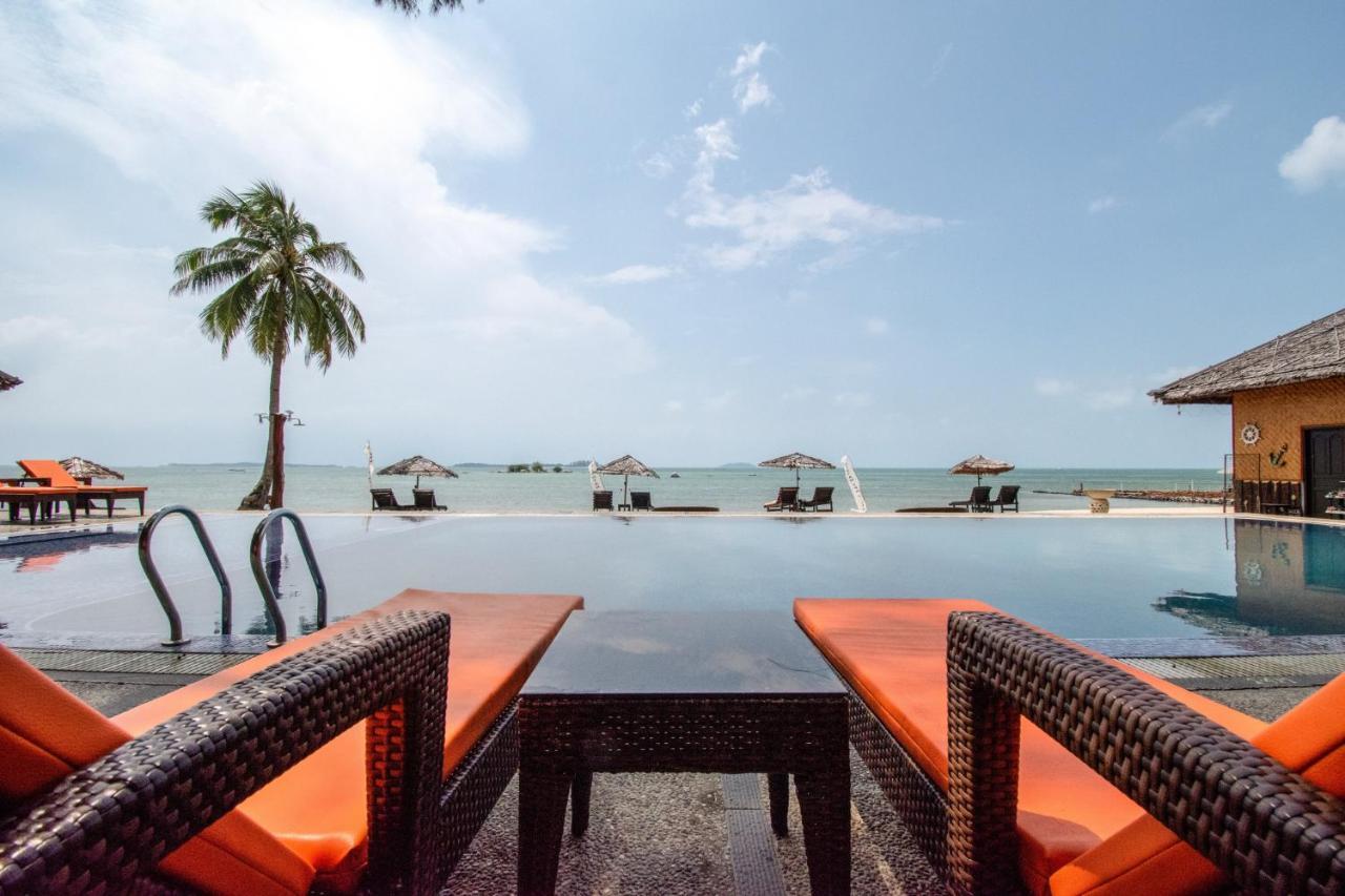 Resor The Bintan 3*